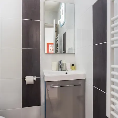 Cosy For 2 Persons - *
